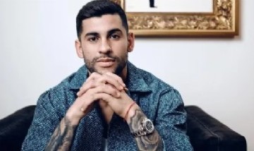 El Cuti Romero debutó como modelo y sorprendió en redes sociales con su elegancia