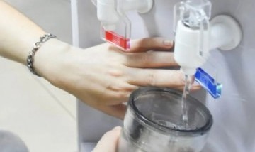 Se intoxicaron 34 alumnos y 8 docentes en una escuela en Junín: 3 terminaron internados