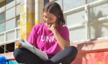 Producto de la crisis económica, la UNR modifica los requisitos de su programa de becas