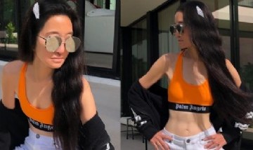 El secreto de la eterna juventud: La diseñadora Vera Wang se volvió viral por su cuerpo a los 70 años