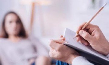 Una mujer contó que rechazó el turno de un psicólogo por su ideología política