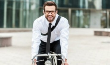 Bélgica les paga un "extra" a las personas que van a trabajar en bicicleta