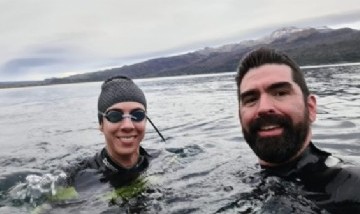 ¡Qué valientes! Dos nadadores chubutenses competirán frente al Glaciar Perito Moreno