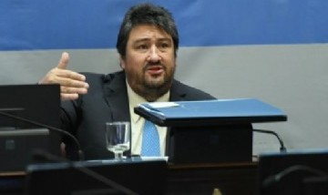 El listado de propiedades de Maurice Closs, el senador que propone atar el índice de alquiler al dólar