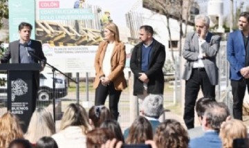 Kicillof y Bianco inauguraron el Centro Universitario de Colón, financiado a través del Programa Puentes