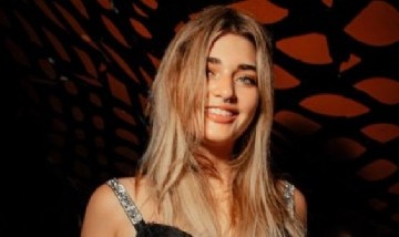 Martita Fort pasó unos días en el sur de Italia, donde aprovechó el sol al máximo