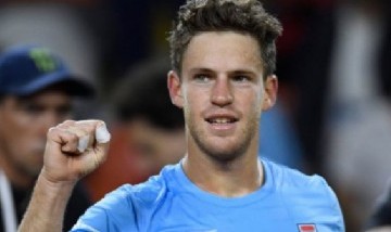 El Peque lo dio vuelta: el argentino clasificó a la semifinal del ATP 250 de Colonia