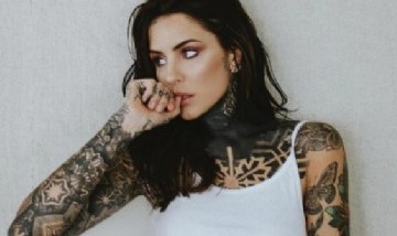 ¡Tremendo! Candelaria Tinelli se tatuó un enorme animal en su cabeza
