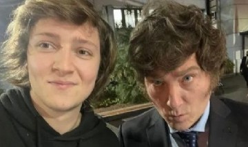 Iñaki Gutiérrez trató de "payasos" a los vecinos que cacerolean y luego borró el tuit