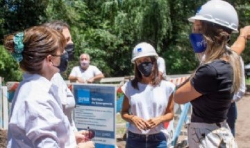 Malena Galmarini recorrió en Tigre la nueva obra de red de agua del Barrio Parque Guazu-Nambi