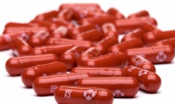 Molnupiravir: el Reino Unido es el primer país en aprobar la píldora anticovid