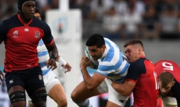 Argentina perdió con Inglaterra y está al borde de la eliminación