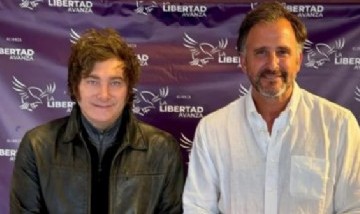 Revelan que un senador libertario dirige una empresa dedicada a vender tierras argentinas a extranjeros