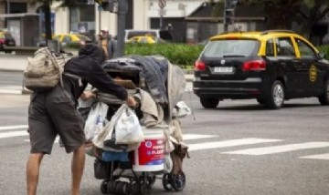 La UCA advirtió que la pobreza volvió a subir y que uno de cada cinco trabajadores vive en un hogar pobre