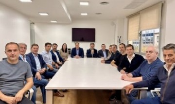 Diego Santilli reunió al PRO bonaerense, confirmó su candidatura y pidió sumar al radicalismo