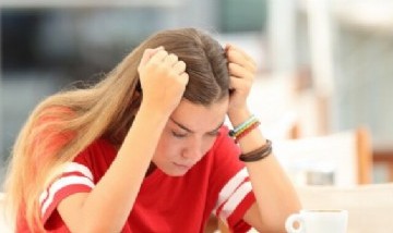 El impacto del COVID-19 en la salud mental de universitarios fue mayor los primeros meses de aislamiento