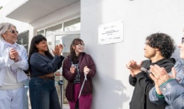 Quilmes inauguró cuatro aulas en la Secundaria Nº 8 y acusó a Nación de abandonar la obra