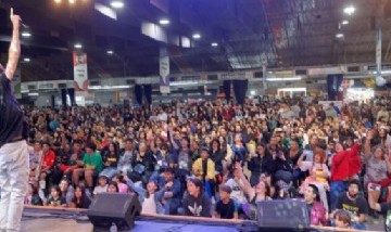 B-Play fue la fiesta más grande de cultura pop de la zona sur