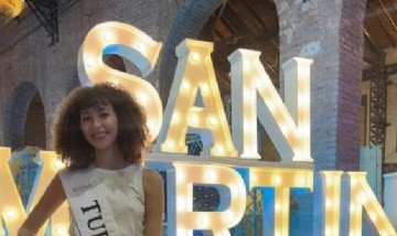 La reina del Turismo de San Martín fue víctima de una estafa millonaria cuando vendía un sillón