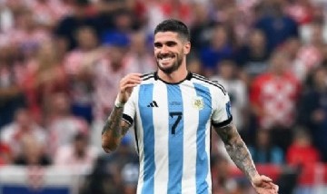 Rodrigo de Paul fue elegido como el jugador más sexy del Mundial de Qatar 2022