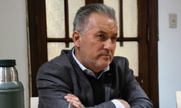 Lewandowski apuntó contra Pullaro por apoyar a Milei: "Acompaña mientras cierran las fábricas de la provincia"