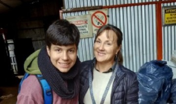 Juntó latas durante un año para viajar a Bariloche y cumplió su sueño de egresados