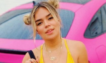 ¡Increíble! Karol G gastó una exorbitante suma de dinero en una tienda de zapatillas