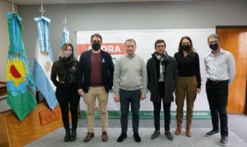 Fernando Gray se reunió con representantes de la empresa Logispack