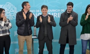 Maipú: Kicillof presentó un programa ambiental y entregó bicicletas a estudiantes