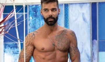 Las sensuales fotos de Ricky Martin para enamorar a sus fanáticos