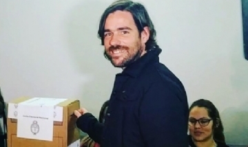 Del Caño cuestionó que más de 140 mil jovenes no puedan votar.