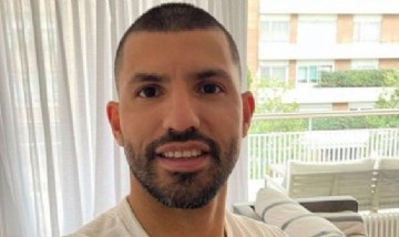El "Kun" Agüero sorprendió en las redes con un corte en vivo y nuevo look