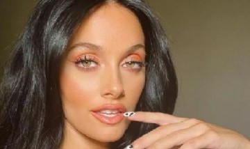 Oriana Sabatini en el ranking  de parejas de futbolistas famosas como Shakira y Victoria Beckham