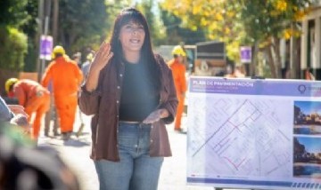 Eva Mieri supervisó 13 cuadras de pavimento en Bernal Oeste y destacó que ya superan las 1.200 calles asfaltadas