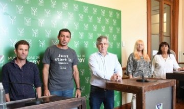Chivilcoy: el intendente Guillermo Britos confirmó el pase de 161 empleados a planta permanente