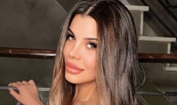 Charlotte Caniggia se prepara para El Hotel de los Famosos.