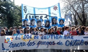 A 47 años de la "Noche de los Lápices", masiva marcha del movimiento estudiantil