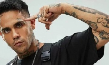 Homer el Mero Mero retoma su carrera musical tras el escándalo en "Párense de Manos"