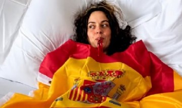 Rosalía intentó bajar la tensión con los argentinos y publicó: "Solo tengo amor por Argentina"