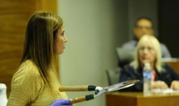 13 años por cortarle parte del pene a su ex pareja