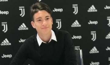 Matías Soule, futbolista argentino de 16 años, firmó con Juventus