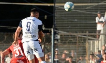 ¿Fútbol sin cabezazos? Se viene una nueva modalidad  de juego para evitar daños cerebrales
