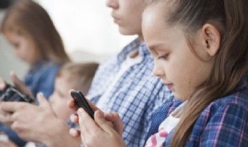 Alertan que los contenidos de salud mental en TikTok representan un peligro para niños, niñas y jóvenes