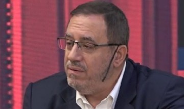 Carlos Maslatón llamó "manga de chorros" al gobierno de Javier Milei por los préstamos