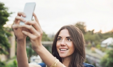 Día Internacional de la Selfie: consejos de influencers para tomar la mejor foto