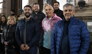 Guillermo Britos despidió a la delegación que representará a Chivilcoy en los Juegos Bonaerenses en Mar del Plata