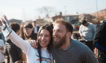 Otermín redobla su apuesta por los clubes de barrio y el ambiente en Lomas de Zamora