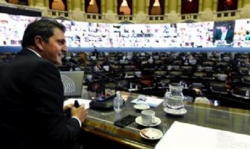 Sergio Massa: "Hay que llevar al Parlamento y a la democracia argentina a la era digital"