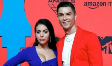 Cristiano Ronaldo le regaló a su novia argentina "el anillo más caro del mundo"