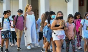 Fabiola Yáñez recibió en Olivos a niños de un centro comunitario de Quilmes